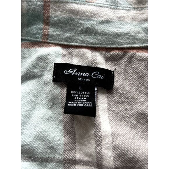 Anna Cai 100% cotton Flannel Women's button up shirt Size Large - Picture 2 of 5